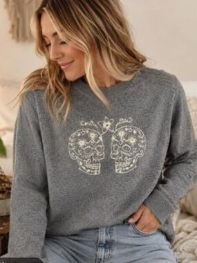 Haute hippie scull sweater XL